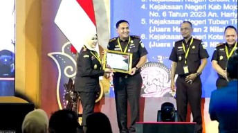 Kejari Tanjung Perak Surabaya Torehkan Prestasi Selama 2024