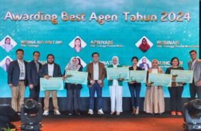 Pegadaian Beri Penghargaan Agen Berprestasi