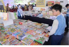 Gresik Gelar Festival Literasi Guna Tumbuhkan Minat Baca Masyarakat