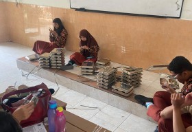 Makanan Basi, MBG di SMAN 15 Surabaya Dikomplain Siswa