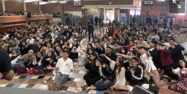 Audisi Indonesia Idol XIV-2025 Diserbu Ratusan Warga Surabaya