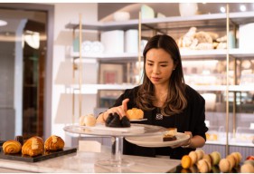 Rangkaian Flavors Beyond Borders Kembali Hadir di JW Marriott Surabaya, Dari Rasa Lokal Hingga Kreasi Dessert Artisanal