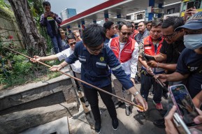 Dirut Pertamina Patra Niaga Bersama Dirjen Migas, Tinjau Langsung SPBU di Jawa Timur