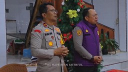 Warga Terdampak Bencana dan Polri Rayakan Natal di Dua Gereja HKBP Tapanuli Utara
