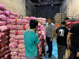 Bareskrim Ungkap Penyelundupan 23 Ton Bawang dan Cabai di Pontianak
