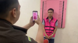 Kejari Surabaya Tahan Pegawai BRI Kaliasin Korupsi Rp2,9 Miliar