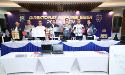 Polda Jatim Tangkap 2 WNA Sindikat Penipuan Online Modus Love Scamming