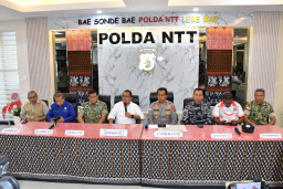 Penanganan Gempa Flores: Fokus Evakuasi, Data Korban, dan Cegah Hoaks