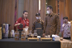 MAYORS RETREAT U20  Delegasi Nikmati Kuliner Jabar