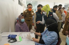 Capaian Sentra Vaksinasi BPBD Jabar di Kabupaten Bekasi Lampaui Target