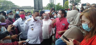 Protes Kian Gencar, WS Ancam Tak Berikan Ijin Rumah Sakit Siloam
