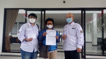 Didenda Ratusan Juta oleh Koperasi, Sumiati Lapor ke DPRD Malang