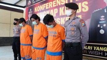 Dikeroyok hingga Tewas karena Goda Pelayan Warkop