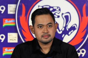 Presiden Arema Berduka Atas Meninggalnya Vanessa Angel