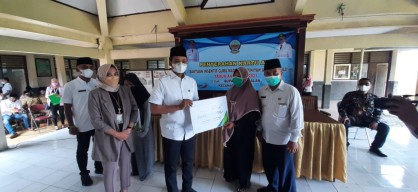 Belasan Ahli Waris Guru Ngaji dan Madin Bangkalan Terima Santunan BPJAMSOSTEK