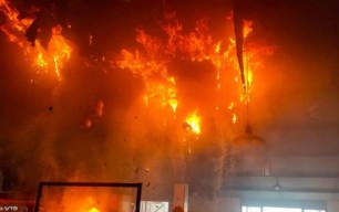 Rumah Makan Soto Ayam Cak Har Dilalap Api