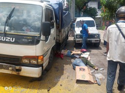 Dua Orang Tewas Dalam Kecelakaan di Jalan Mastrip Karangpilang