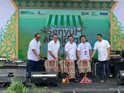 Horas! Pegadaian Gelar Festival Pasar Senyum Rakyat l