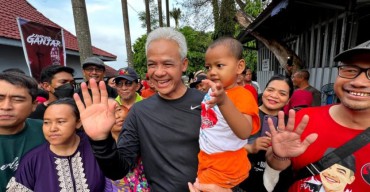 Poster Ganjar Pranowo di Yogyakarta Dicopot Satpol PP, Ini Alasannya