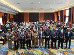 Seminar Hukum Membedah UU Kesehatan No.17 Tahun 2023