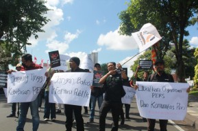 Ancam Kebebasan Pers, IJTI Surabaya Tolak Pasal Bermasalah RUU Penyiaran