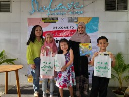 Keseruan FUN PAINTING PARTY  ala MaxOne Hotel Dharmahusada