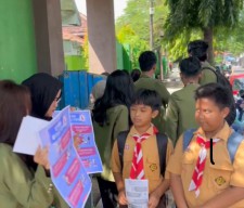 Kurangi Pelanggar Lalin dan Perilaku Bullying, Mahasiswa FH UPN Veteran Jatim Gelar Sosialisasi