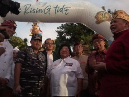 Harmoni Indonesia Bersama Ikatan Dokter Indonesia Dukung Penuh Gerakan Inisiatif Peduli Lingkungan Solo Triathlon 'The Rising Tide' 1,293 km Gianyar-Jakarta.