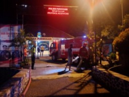 Asrama dan Kantor SKCK Polsek Purwosari Dilalap Si Jago Merah