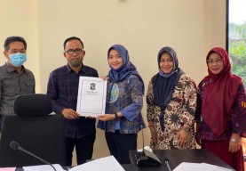 Dedikasi Unair Tangani Covid-19, Ketua DPRD: Bikin Bangga Surabaya