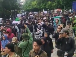 Tuding Jokowi Serakah, Mahasiswa Gelar Aksi Gejayan Memanggil Kembali