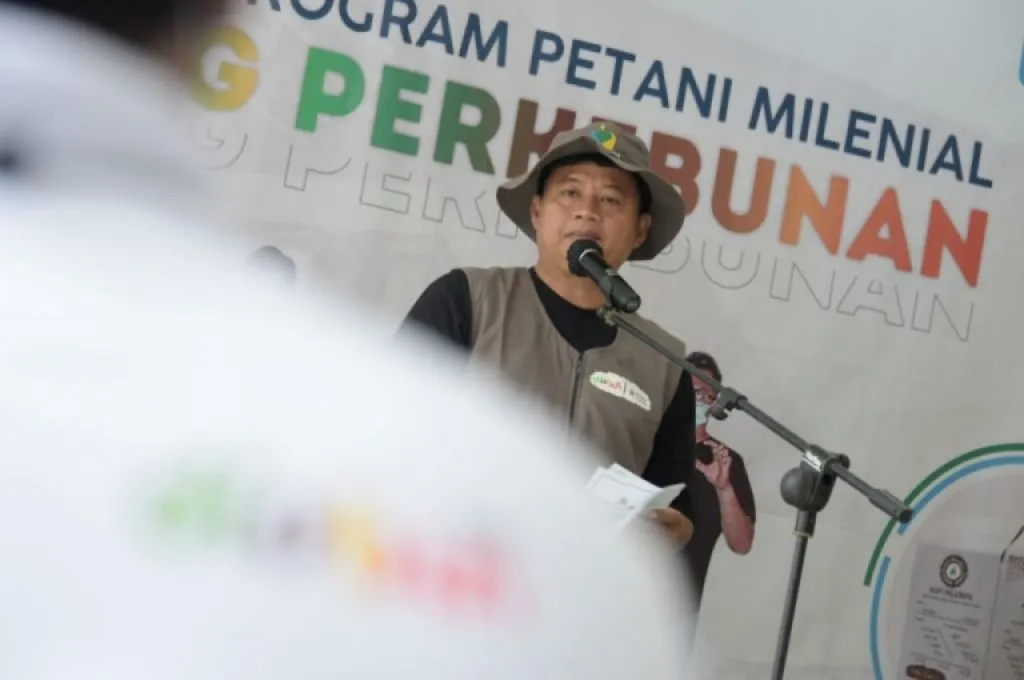Uu Ruzhanul Luncurkan Rintisan Usaha Petani Milenial Bidang Perkebunan