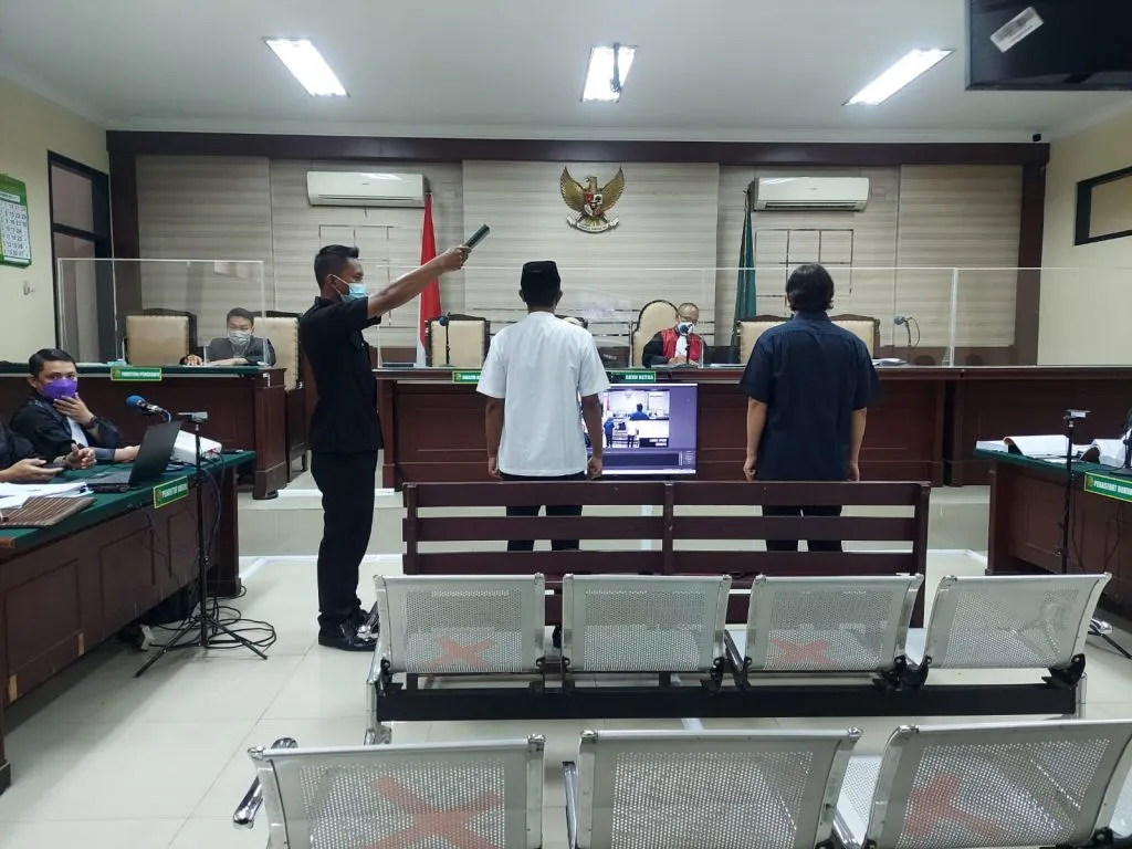 Ajudan Bupati Nganjuk Akui Aliran Uang Suap Untuk Bersenang-senang Dan Membeli Mobil