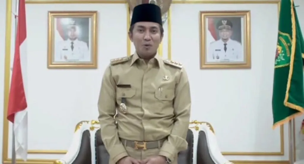 Abdul Gafur, Bupati Termuda, Tampan, Kaya dan Gemar TikTok yang Ditangkap KPK