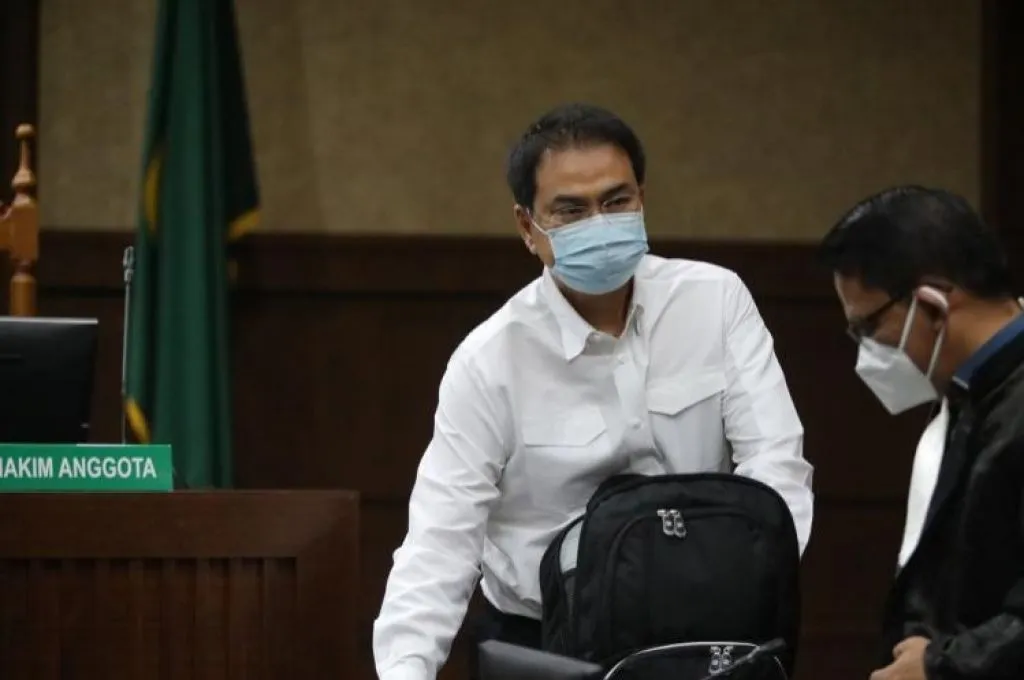 Azis Syamsuddin Dituntut 4 Tahun 2 Bulan, Hak Politik Dicabut