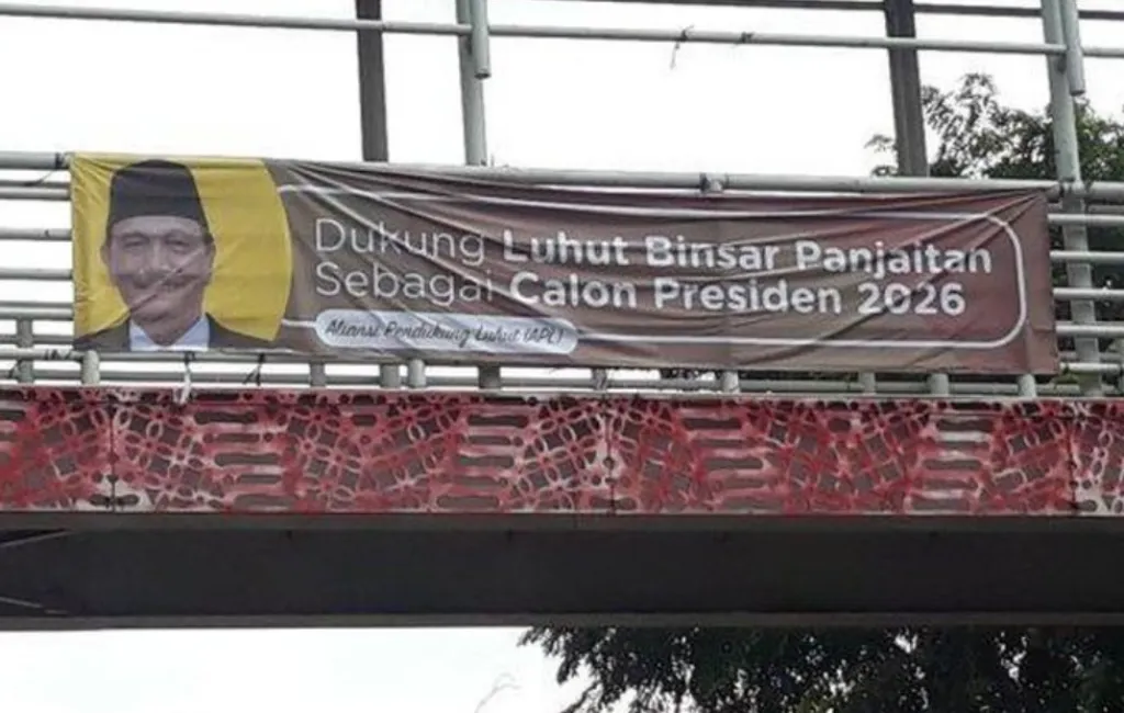 Spanduk Luhut Maju Jadi Capres Bertebaran