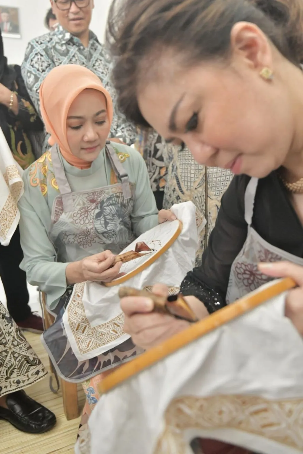Atalia Resmikan Rumah Belajar Batik Tasikmalaya