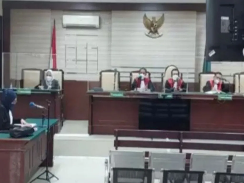 Moch. Untung, Malang. Dituntut Delapan Tahun Penjara.