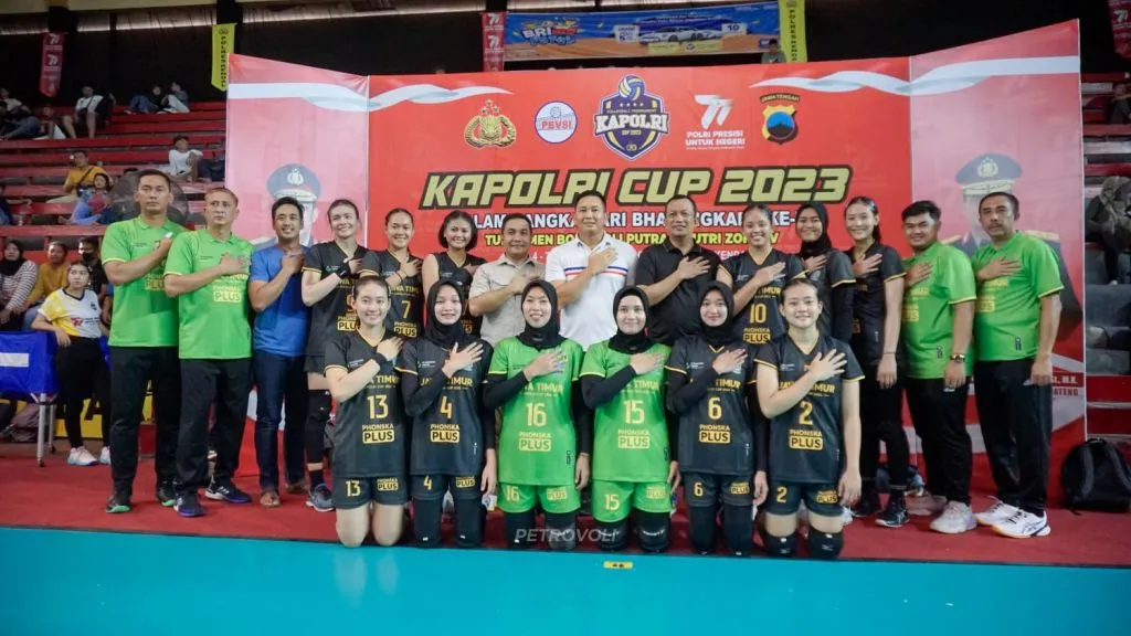 Babak 16 Besar Turnamen Bola Voli Kapolri Cup 2023 Digelar di GOR Petro Kimia Gresik