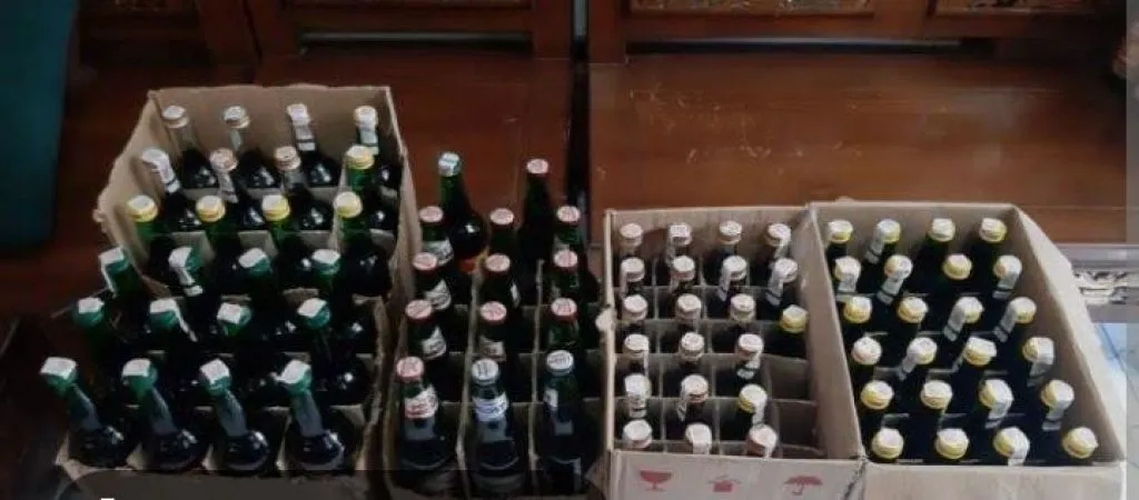 Samapta Polres Jombang  Berhasil Menggagalkan 450 botol Arak Bali di Jombang