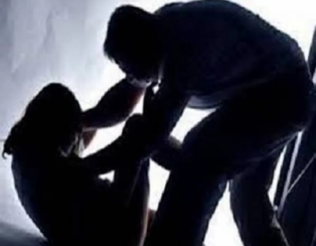 Pelaku Pemukulan Wanita di Surabaya Diduga Anggota DPRD Sampang