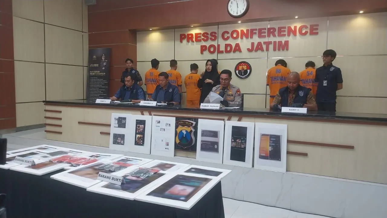 Polda Jatim Tangkap Warga Magelang Sebar Foto Telanjang Pacar