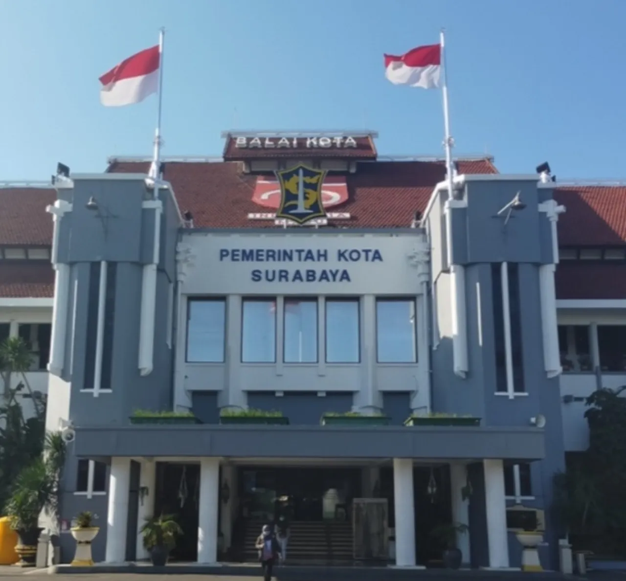 1 Oktober Pemkot Surabaya mulai Datangi Semua Rumah Keluarga Surabaya.