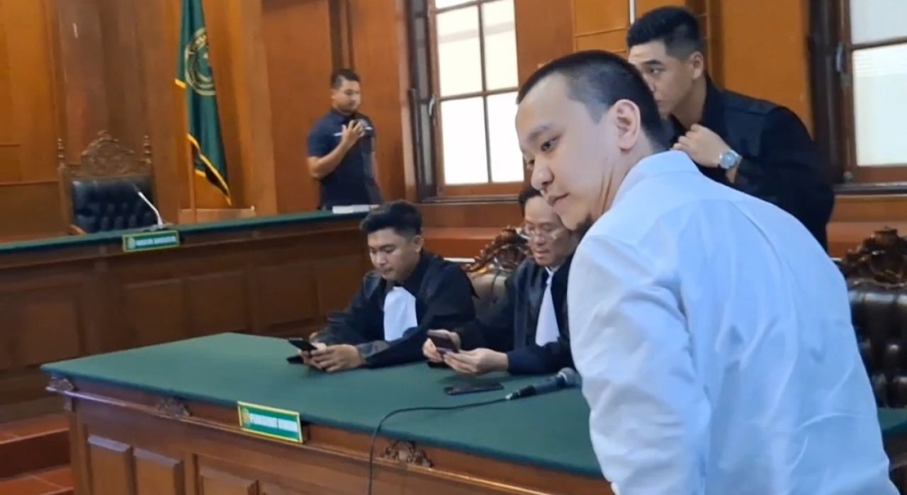 Terdakwa Ivan Sugiamto di Pengadilan Negeri Surabaya