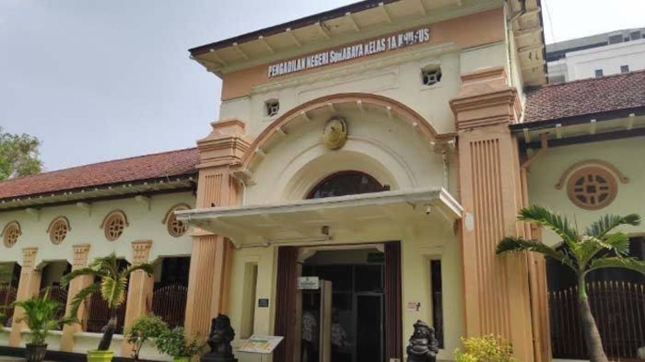 Gedung Pengadilan Negeri Surabaya