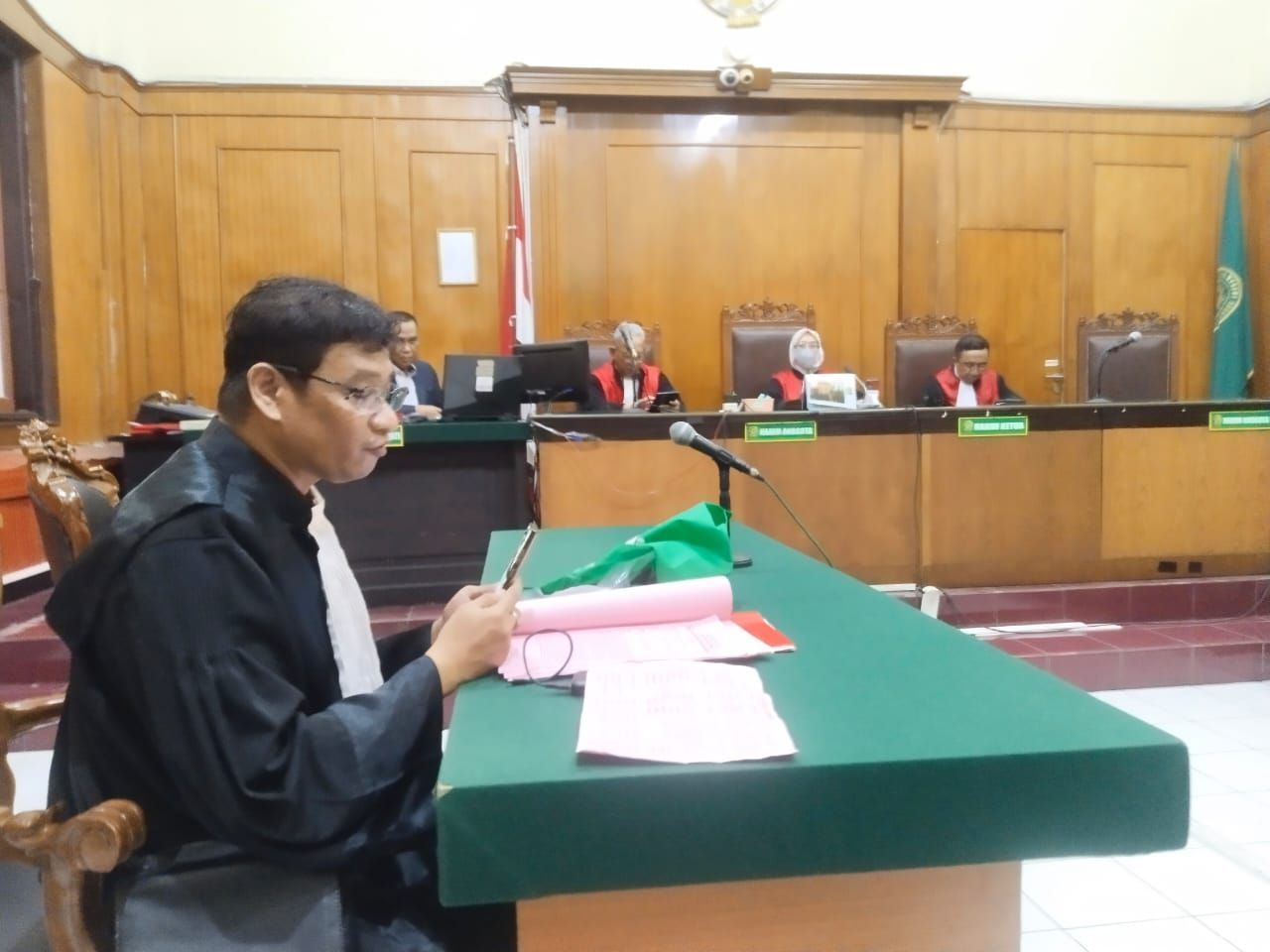 JPU Rocky Selo Handoko saat di ruang sidang