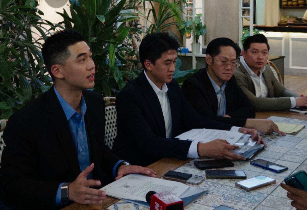 Tim Kuasa Hukum Nany Widjaya dari Handiwiyanto Law Office 
