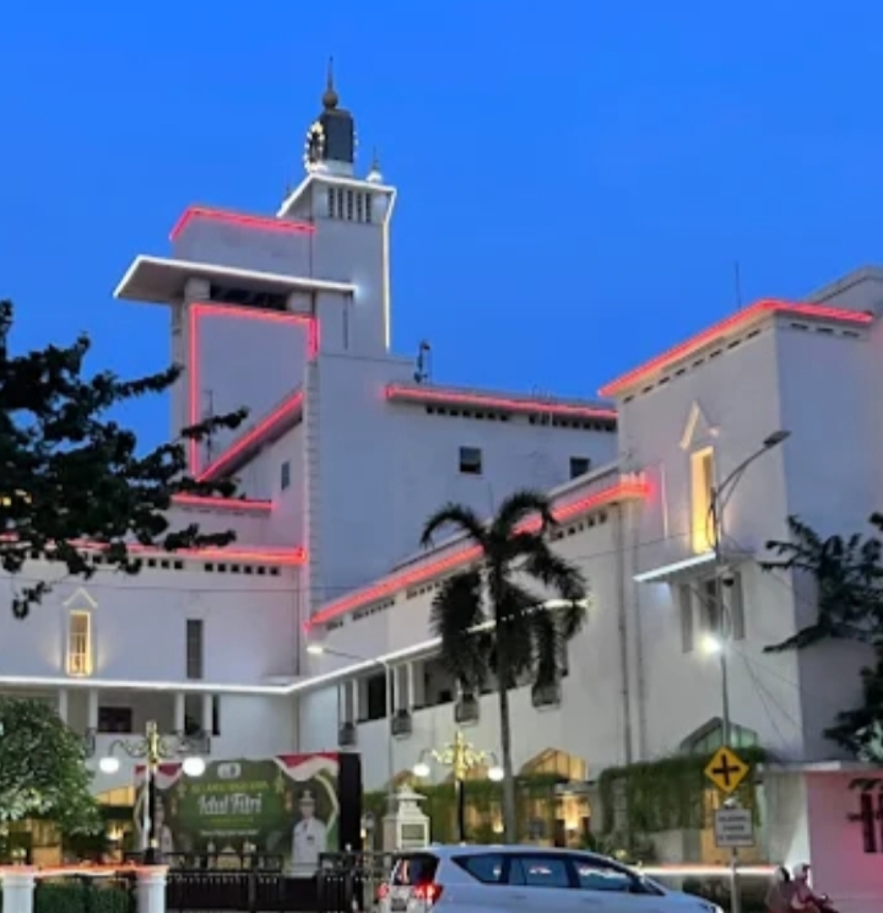 Foto : Kantor Gubernur Jawa Timur