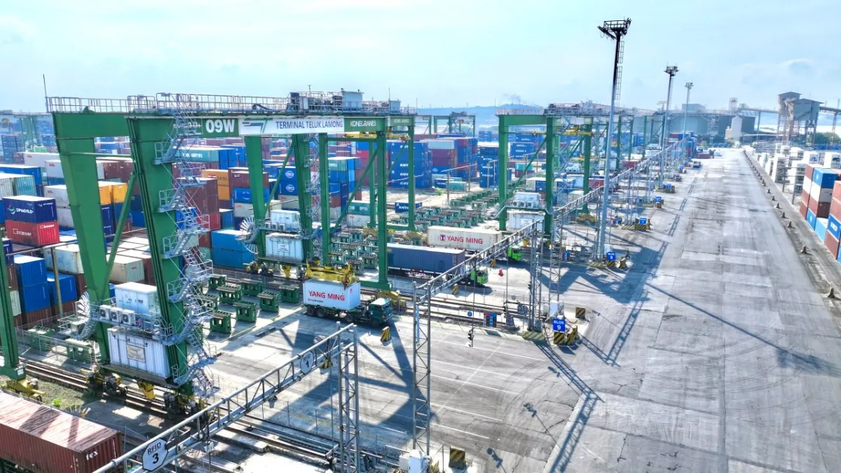 Konektivitas Pelayaran Menguat, Terminal Teluk Lamong Catat 2,29 Juta TEUs