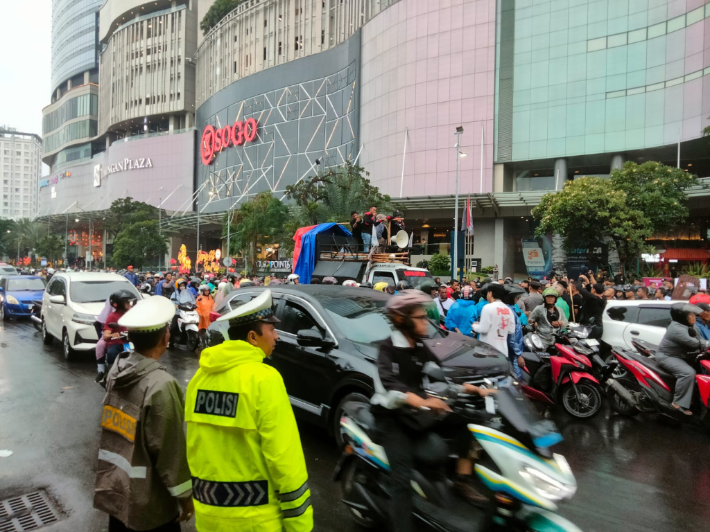 PT Pakuwon Imbau Penyelesaian dengan Buruh PT Pakerin Melalui Dialog 